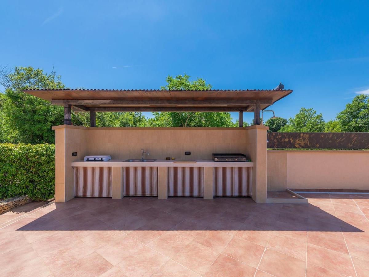 Holiday Home Andrea - Pul463 By Interhome Šišan Bagian luar foto