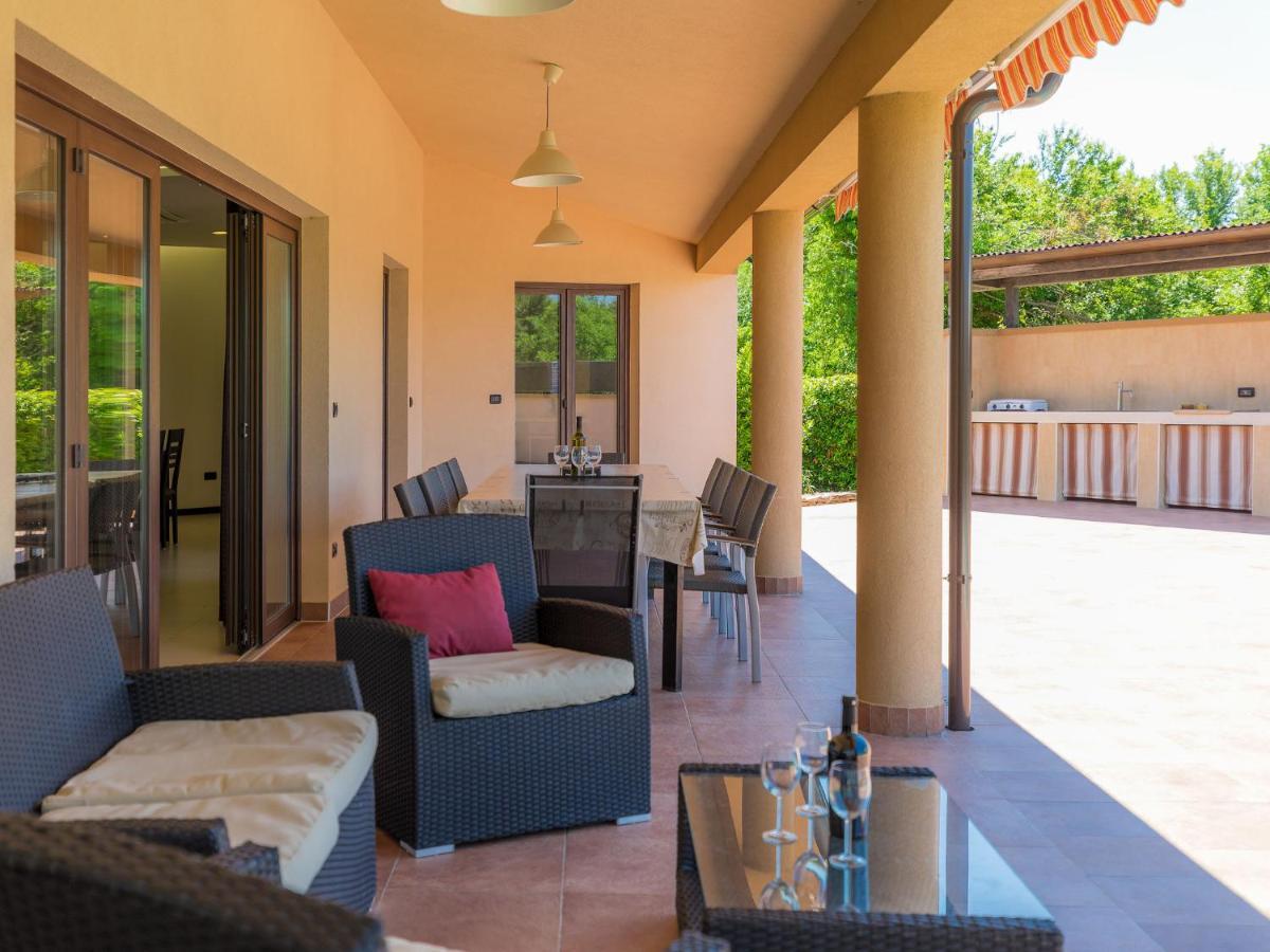 Holiday Home Andrea - Pul463 By Interhome Šišan Bagian luar foto