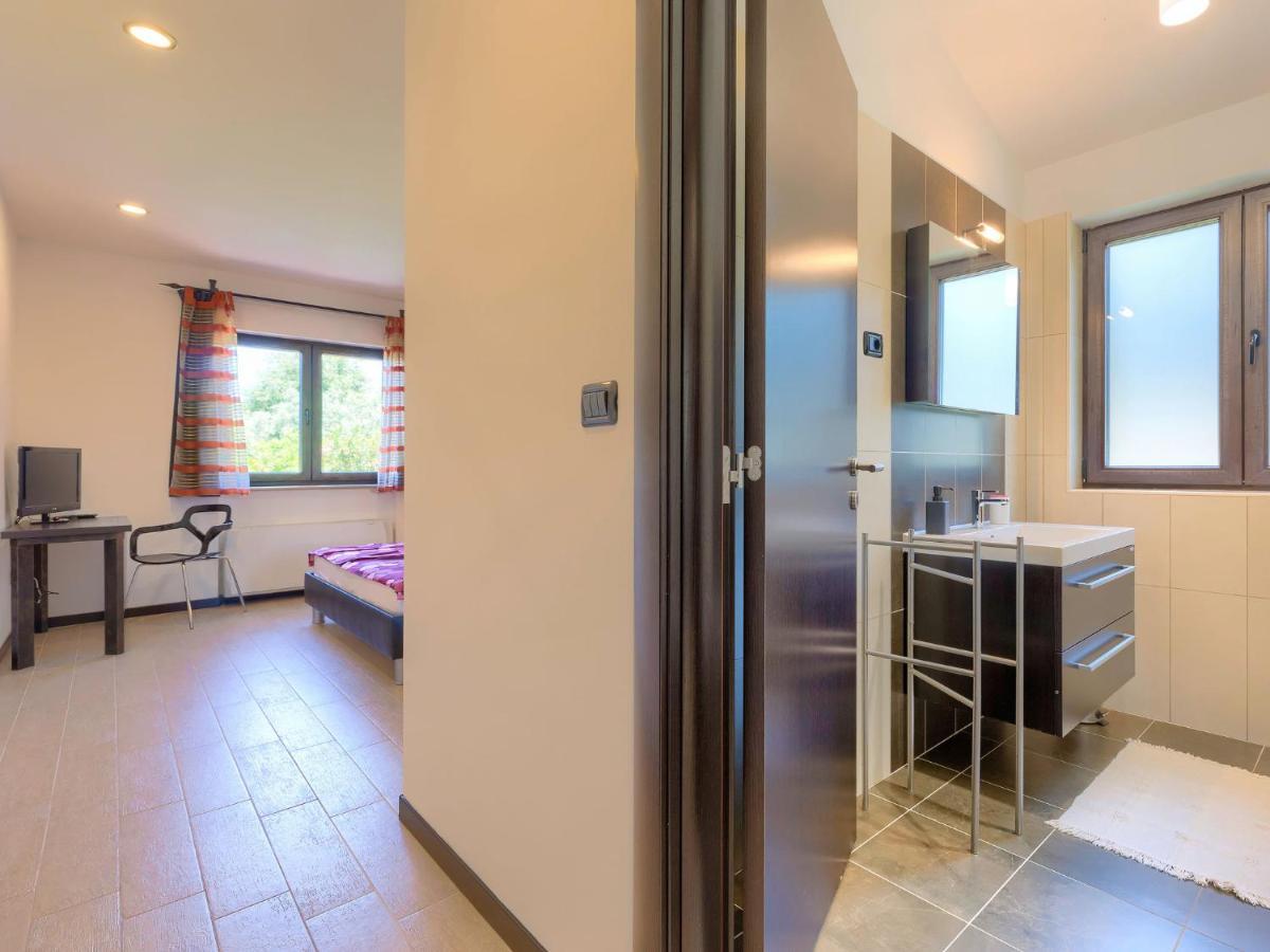 Holiday Home Andrea - Pul463 By Interhome Šišan Bagian luar foto